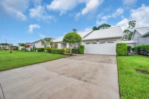 483 NW Casanova Circle, Port Saint Lucie, FL 34986 Sold 10/01/25