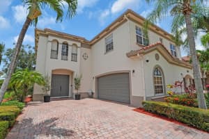 8728 Cobblestone Point Circle, Boynton Beach, FL 33472 - MLS#R11103226
