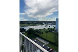 336 Golfview Road 1006, North Palm Beach