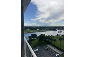 336 Golfview Road 1006, North Palm Beach, FL 33408 - MLS#R11103248