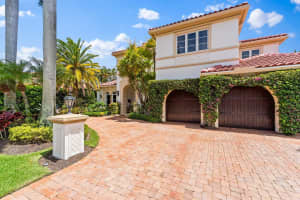 678 Hermitage Circle, Palm Beach Gardens, FL 33410 - MLS#R11103259