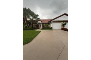 8169 Waterline Drive, Boynton Beach