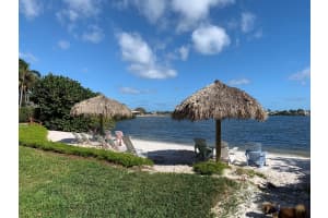 700 Scotia Drive 303, Hypoluxo, FL 33462 - MLS#R11103328