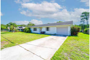 MLS# R11103341, Port Saint Lucie, Florida 34952
