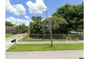 4715 SW 23rd Street, Fort Lauderdale, FL 33317 Sold 07/14/25