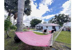 970 SW Versailles Avenue, Port Saint Lucie, FL 34953 - MLS#R11103363