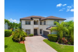 1835 SW Newport Isles Boulevard, Port St Lucie, FL 34953 Sold 11/14/25