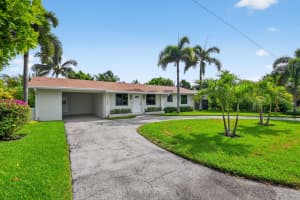 143 SE 27th Way, Boynton Beach, FL 33435 Sold 12/22/25