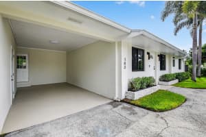 143 SE 27th Way, Boynton Beach, FL 33435 Sold 12/22/25