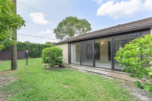 622 Sea Pine Way H, Greenacres, FL 33415 Sold 10/02/25