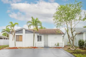 5100 NW 195th Terrace, Miami Gardens, FL 33055 Sold 08/27/25