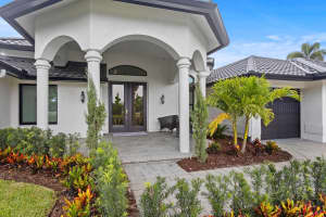 1340 SW Squire Johns Lane, Palm City, FL 34990 - MLS#R11103486
