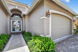 13118 Alhambra Lake Circle, Delray Beach, FL 33446 - MLS#R11103494