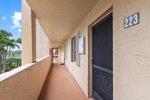 150 Lake Nancy Lane, West Palm Beach, FL 33411 - MLS#R11103501