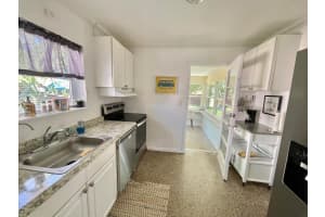 803 NE 7th Avenue, Delray Beach, FL 33483 - MLS#R11103504