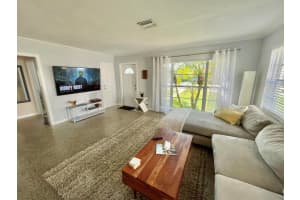 803 NE 7th Avenue, Delray Beach, FL 33483 - MLS#R11103504