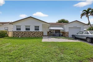22661 Sw 64th Way, Boca Raton