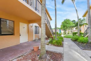 1053 10 Avenue N 140, Lake Worth Beach, FL 33463 - MLS#R11103535