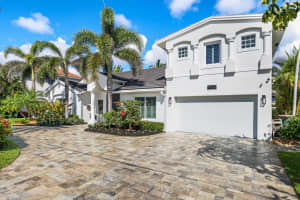 4261 NE 24th Avenue, Lighthouse Point, FL 33064 Sold 08/28/25