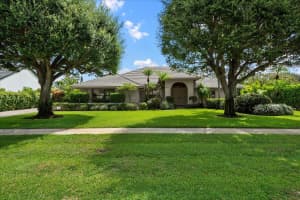 2141 Greenview Cove Drive, Wellington
