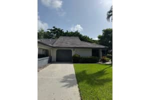 10050 Hickorywood Place, Boynton Beach