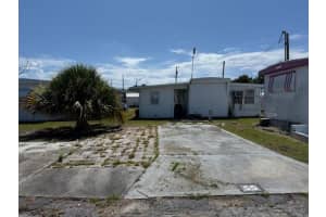 2023 St Lucie Blvd, Fort Pierce, FL 34946, Fort Pierce, FL 34946 - MLS#R11103612