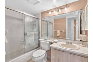 2717 Florida Boulevard 124, Delray Beach, FL 33483 - MLS#R11103625
