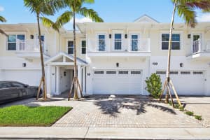 135 Water Pointe Place 22, Jupiter, FL 33477 - MLS#R11103662