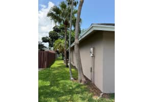 5428 Gene Circle, West Palm Beach, FL 33415 - MLS#R11103681