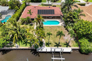 8318 Coconut Street, Hobe Sound, FL 33455 - MLS#R11103726