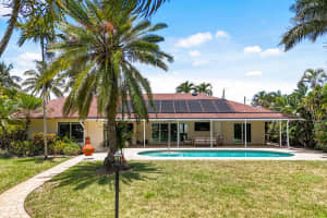 8318 Coconut Street, Hobe Sound, FL 33455 - MLS#R11103726