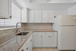 2916 Crosley Drive E H, West Palm Beach, FL 33415 Sold 11/07/25