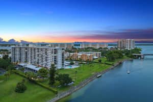 336 Golfview Road 905, North Palm Beach
