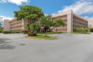2704 Nw 104th Avenue 401, Sunrise