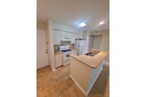 4855 Via Palm Lakes 904, West Palm Beach, FL 33417 Sold 07/31/25