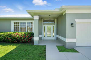 2781 SE Bluem Way, Port Saint Lucie, FL 34952 - MLS#R11103828