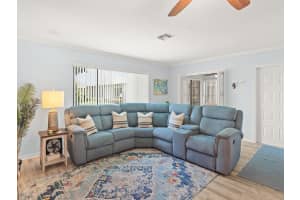 1706 Lakefront Boulevard D, Fort Pierce, FL 34982 - MLS#R11103873
