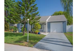 7771 Blairwood Circle N, Lake Worth