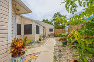 5722 Dewberry Way, West Palm Beach, FL 33415 - MLS#R11103945