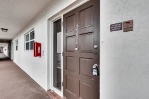 28 Yacht Club Drive 207, North Palm Beach