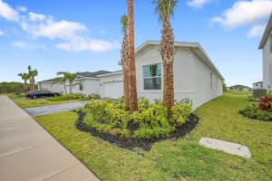 3501 Harborside Avenue, Fort Pierce, FL 34946 - MLS#R11103995