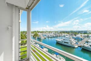 29 Yacht Club Drive 404, North Palm Beach