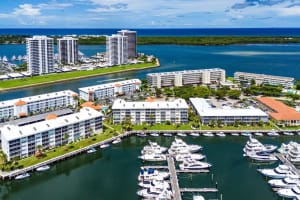 29 Yacht Club Drive 404, North Palm Beach, FL 33408 - MLS#R11104017