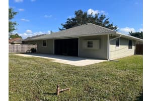 1045 SW Bay State Road, Port Saint Lucie, FL 34953 - MLS#R11104083