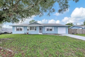 1124 SE Ladner Street, Port Saint Lucie, FL 34983 - MLS#R11104089