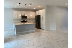 12049 SW Jasper Lake Way, Port Saint Lucie, FL 34987 - MLS#R11104178