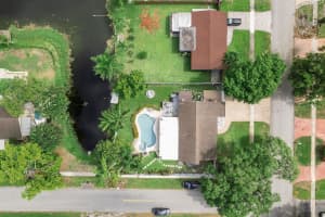 400 NW 98th Avenue, Pembroke Pines, FL 33024 - MLS#R11104192