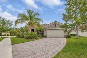 11251 Apple Blossom Trail, Port Saint Lucie, FL 34987 - MLS#R11104206