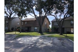 803 Sandtree Drive, Palm Beach Gardens, FL 33403 Sold 09/19/25