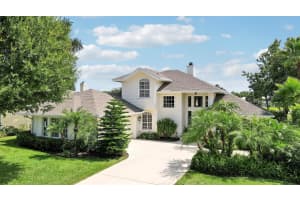 2000 Sw Oakwater Point, Palm City